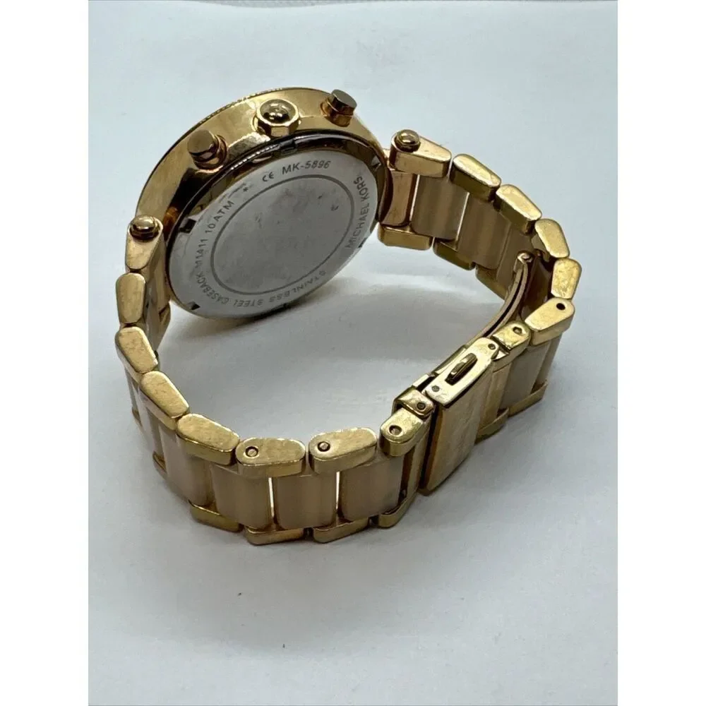 Michael Kors Parker MK5896 Women Rose Gold Analog Dial Quartz Wrist Watch JNA434